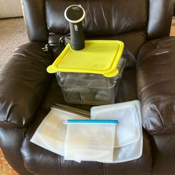Complete Kit Sous Vide Cooking 900 Watt Anova 12QT CAMBRO Container /w lid Bags - Picture 10 of 11